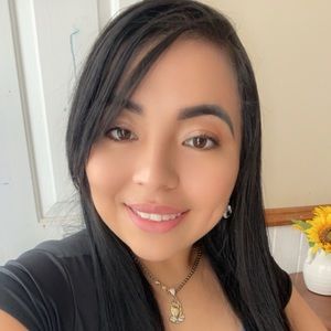 Meet your Posher, Erika